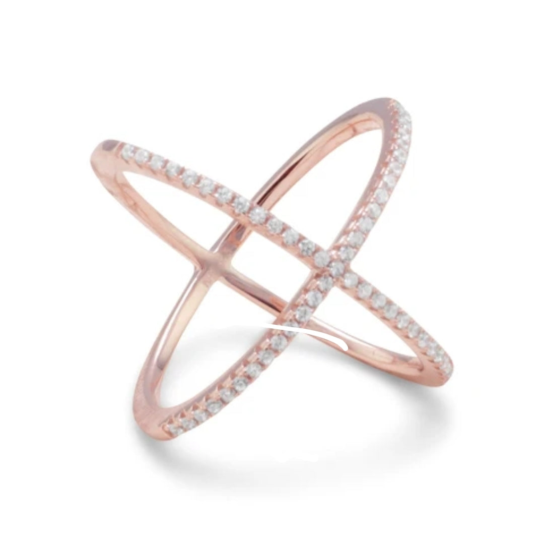 Criss Cross Signity Ring | Silver